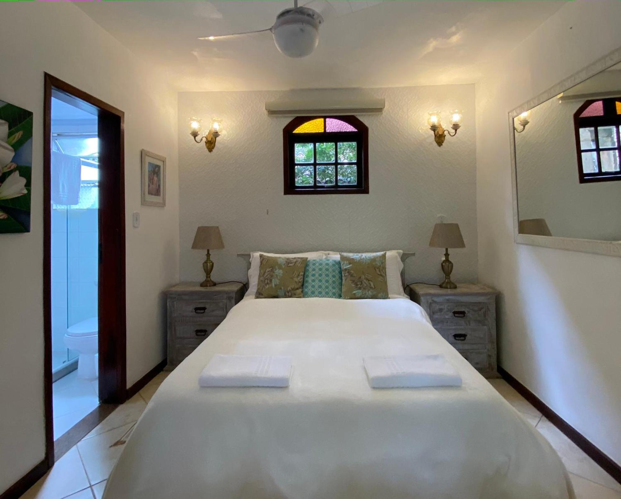Aratinga Inn Vila do Abraao Екстер'єр фото