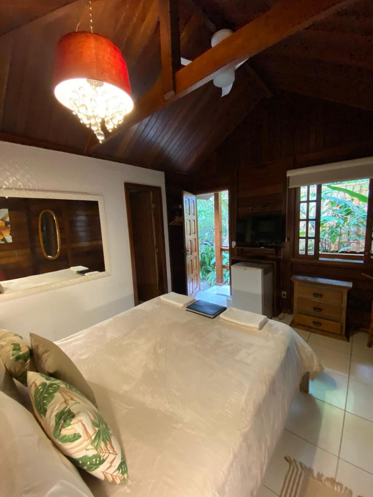 Aratinga Inn Vila do Abraao Екстер'єр фото